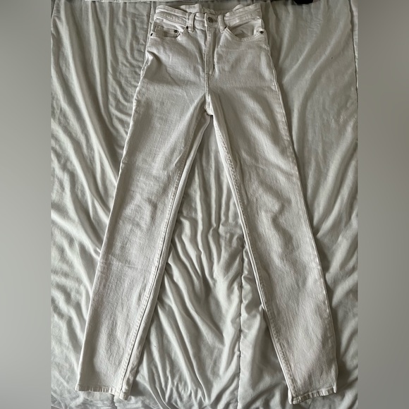 H&M white skinny jeans - Picture 5 of 6